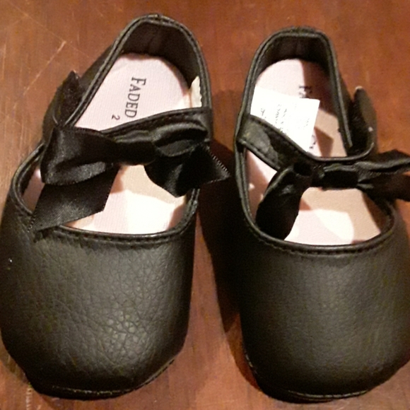 Faded Glory Other - FADED Glory,  Soft Sole  Black  Leather  shoes.